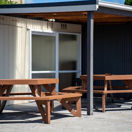 Viking Lodge Motel Tahoraiti Exterior photo